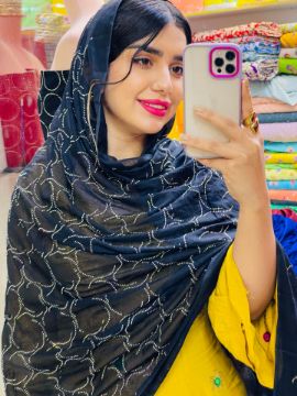 تصویر  شال و روسری سوپرنخ نگین دار 